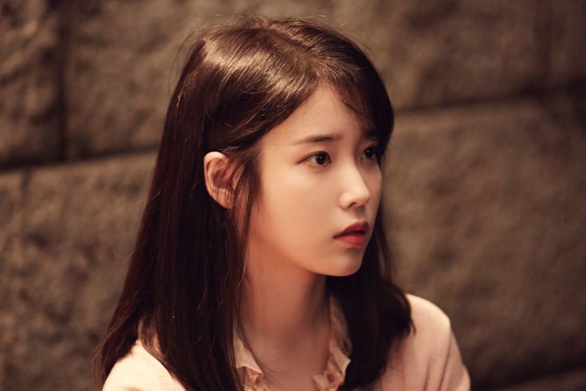 iu 8217 s graceful and refined beauty in high fashion looks 66013698e5afa