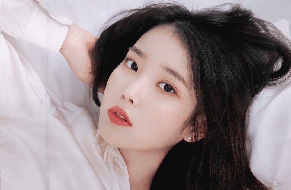 iu 8217 s graceful and refined beauty in high fashion looks 660136999886a