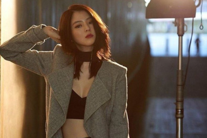 Han So Hee: Fashion Muse with Free-Spirited Style