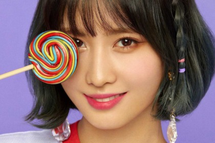 Momo (TWICE): A Fashion Trendsetter Conquering the Industry