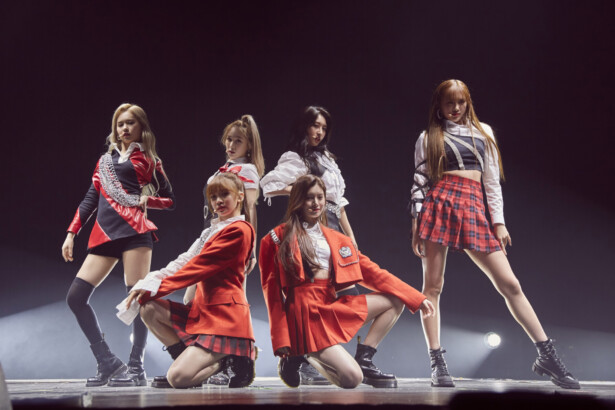 EVERGLOW k-pop Scandals