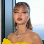 Lisa in sexy outfit