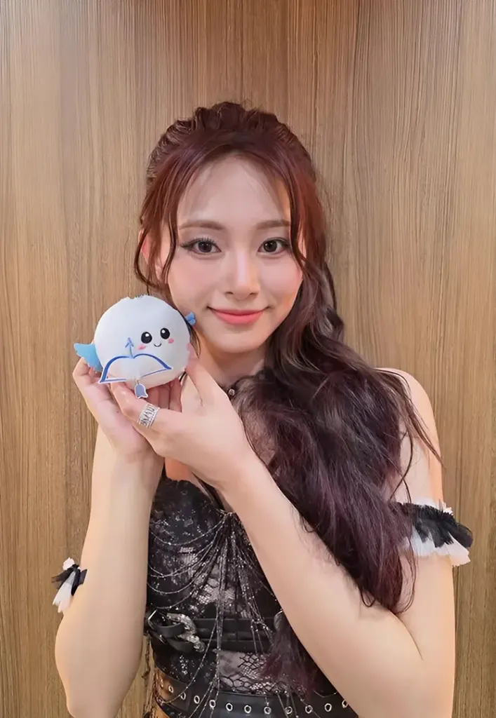 Chou Tzu-yu Photo 2