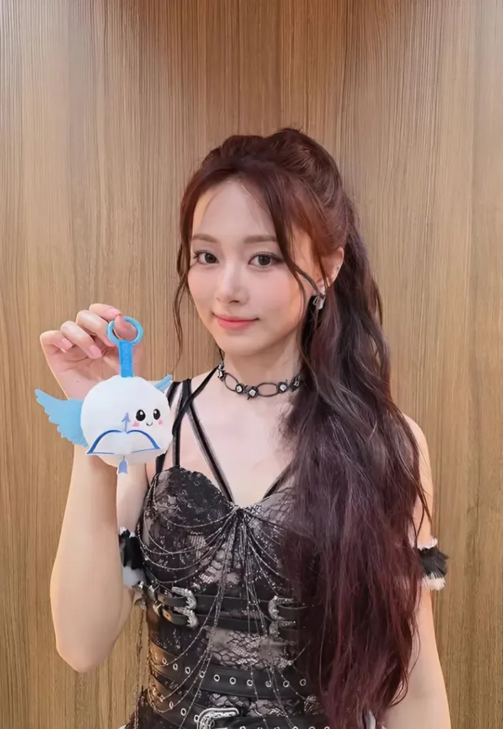 Chou Tzu-yu Photo 3