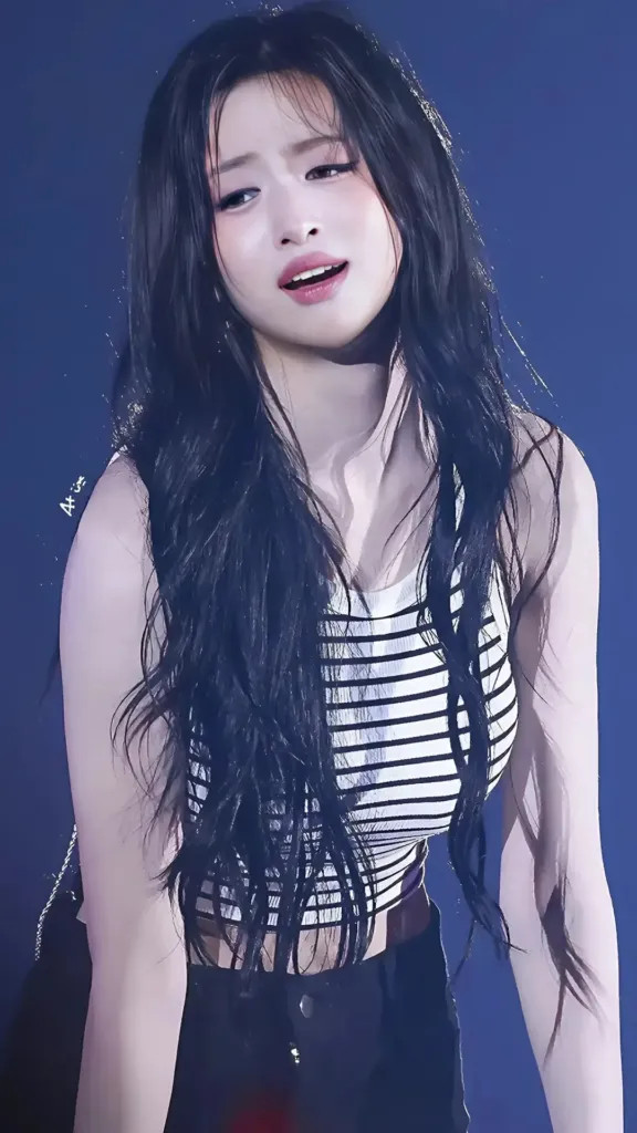 Ahyeon Photo 1
