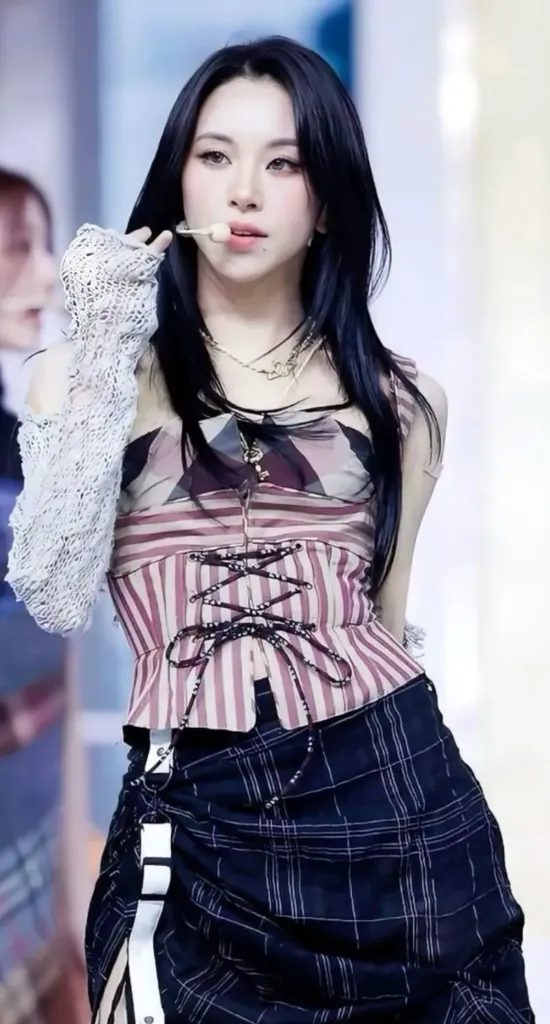 Chaeyoung photo 1