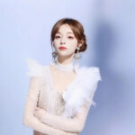 Chinese singer Huang Xiaoyun