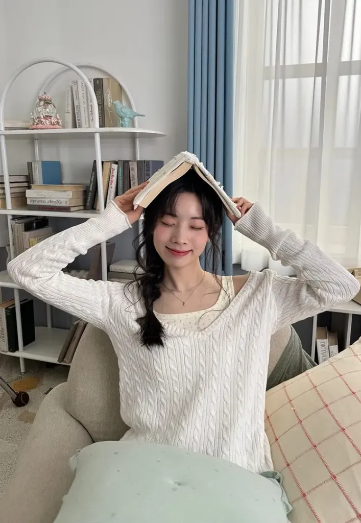 Kim Da-hyun (김다현) Photo