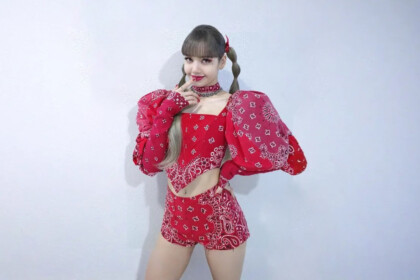 Lisa's Red Paisley Outfit
