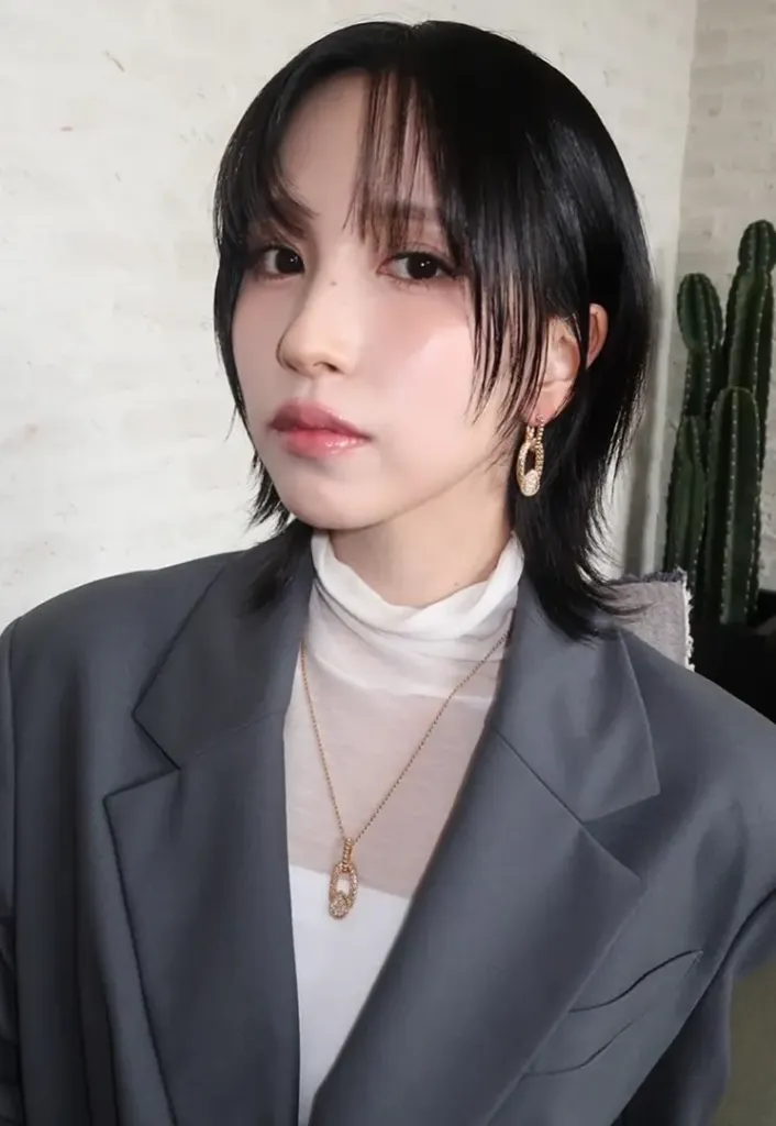 Mina (TWICE) Photo 3