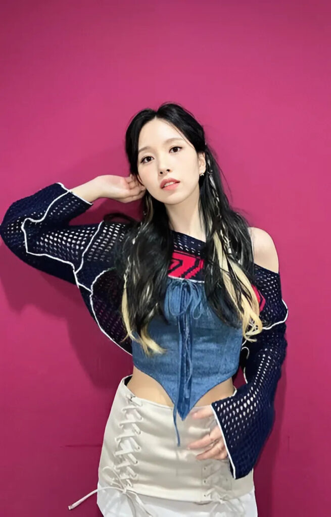 Mina (TWICE) Profile