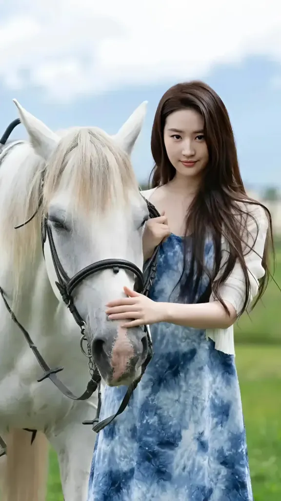 Liu Yifei's Photo 4