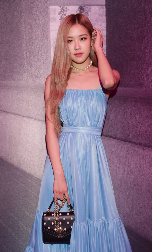 rose blackpink fashion