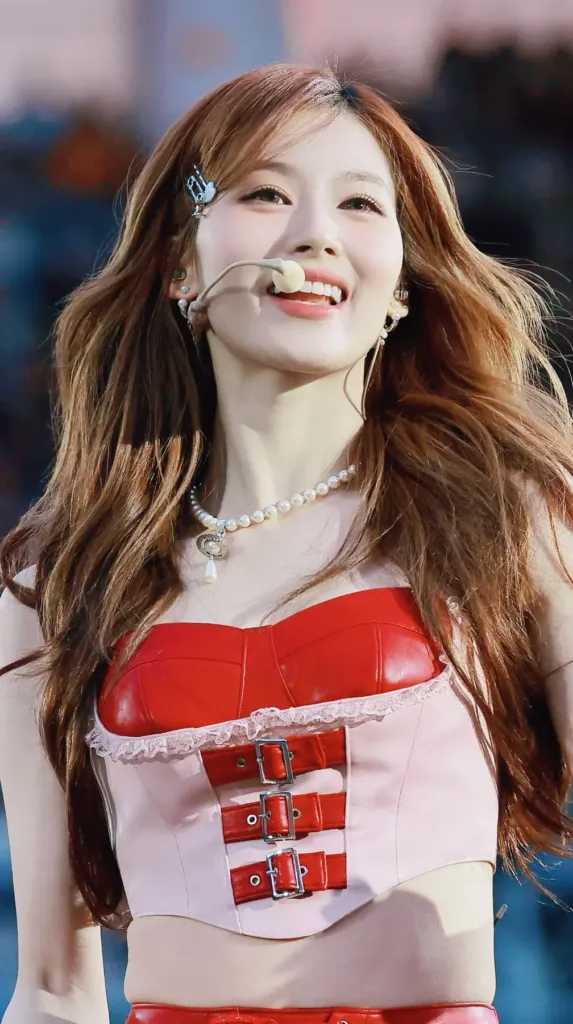 Sana Photo 3