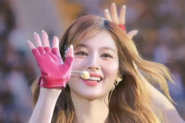 Sana Minatozaki