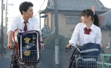 Hirose Alice and Maeda Gordon in the Fuji TV