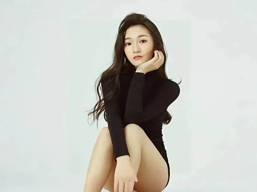 Hu Dong Qing Profile