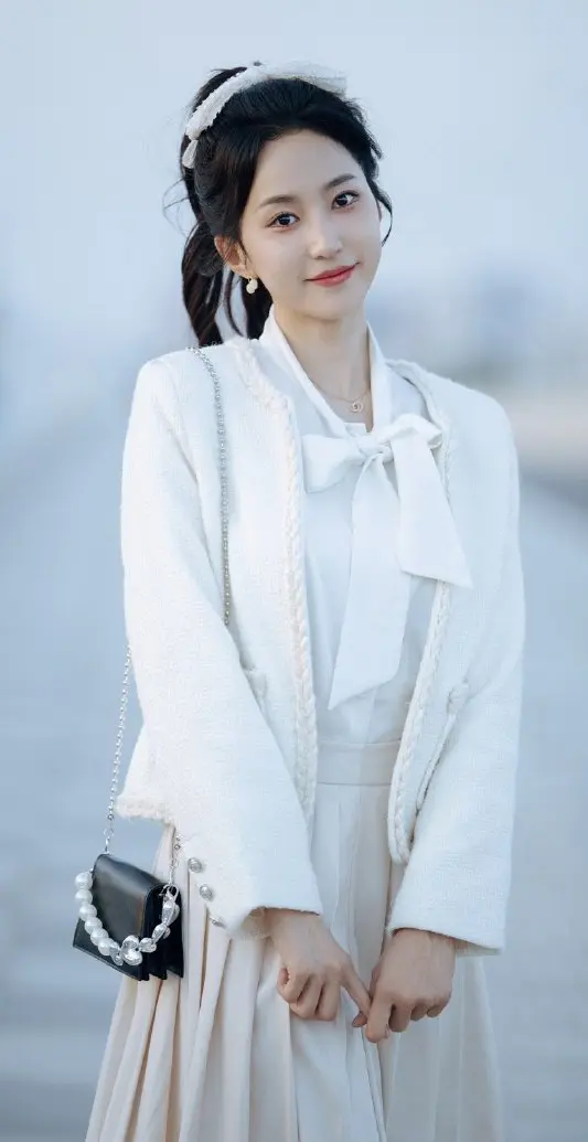 Zhao Hui Nan (赵慧楠)