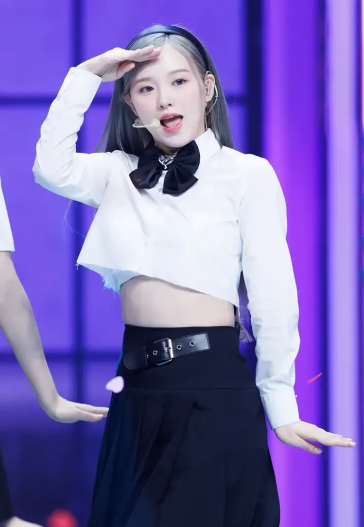 NiziU Rio HEARTRIS at M-Countdown 1