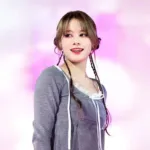 Nina (NiziU) Profile