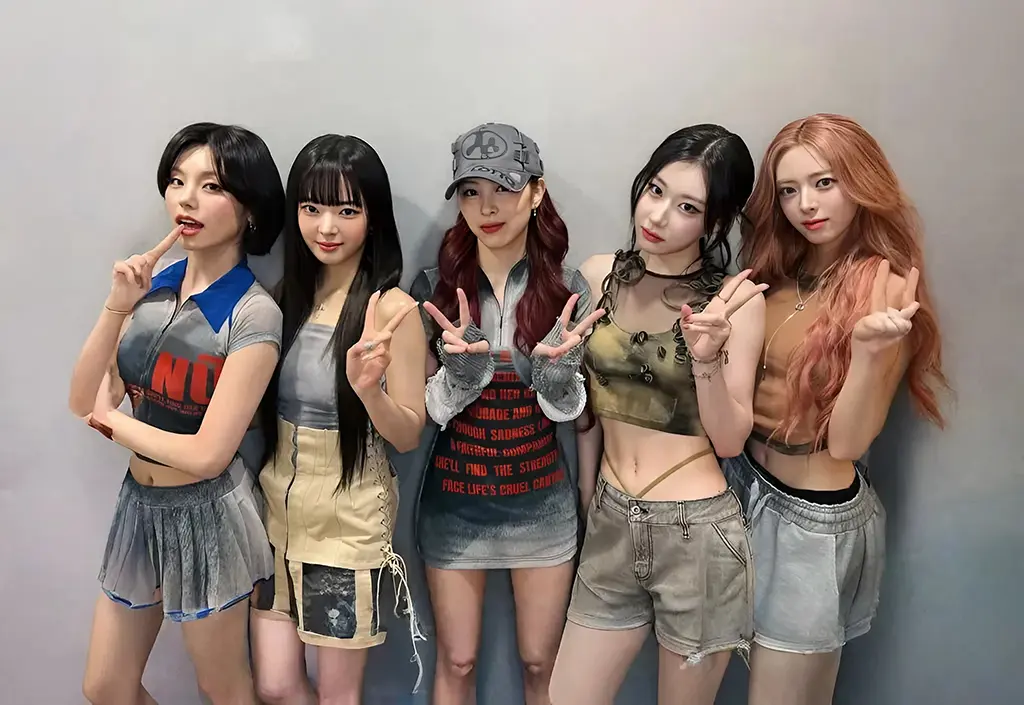 Photos of IVE Members