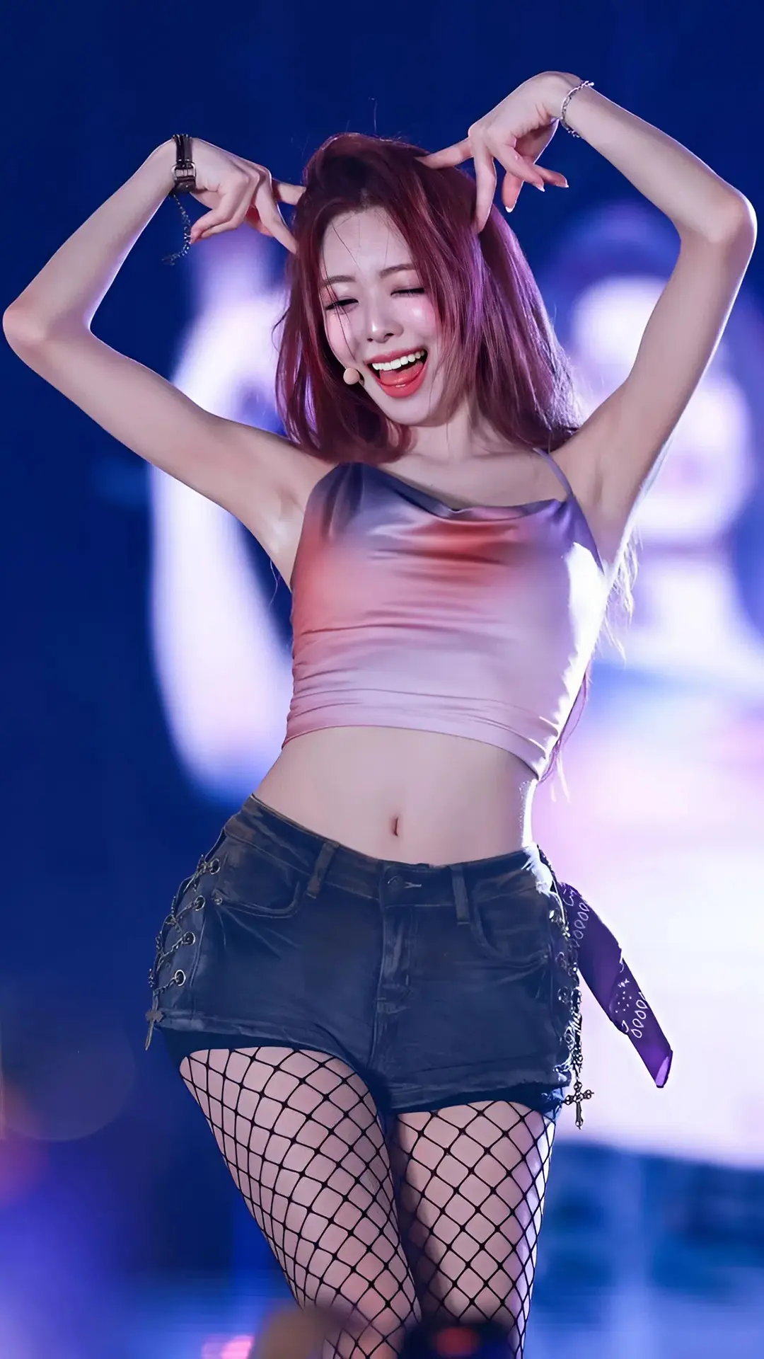 Yuna (ITZY) Photo 2