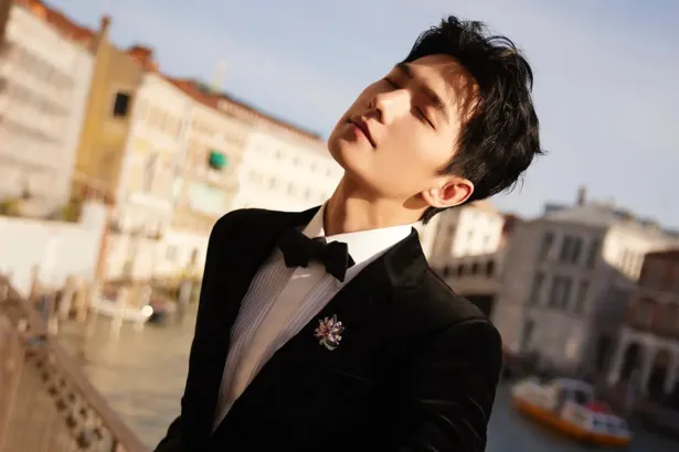 Yang Yang (杨洋)