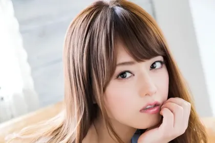 Akiho Yoshizawa (Japanese actress and idol)