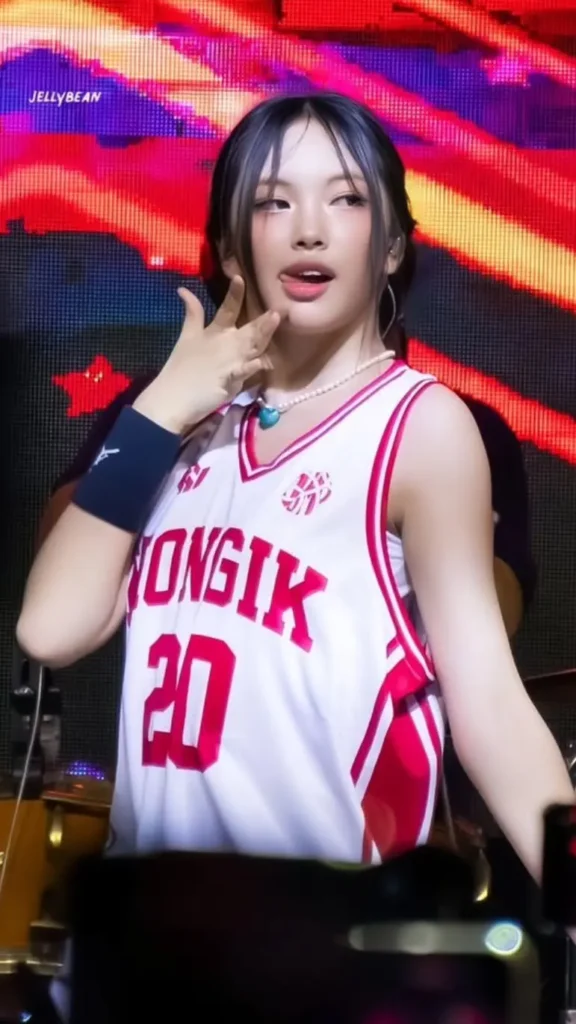 Hyein (NJZ) photo 6