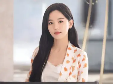 Kang Han-na (강한나)