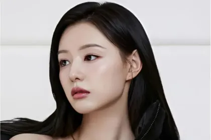 Kim Ji Won (김지원)