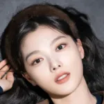 Kim Yoo-jung (김유정)