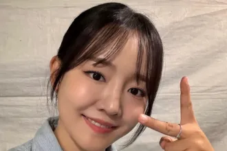 Younha (고윤하)