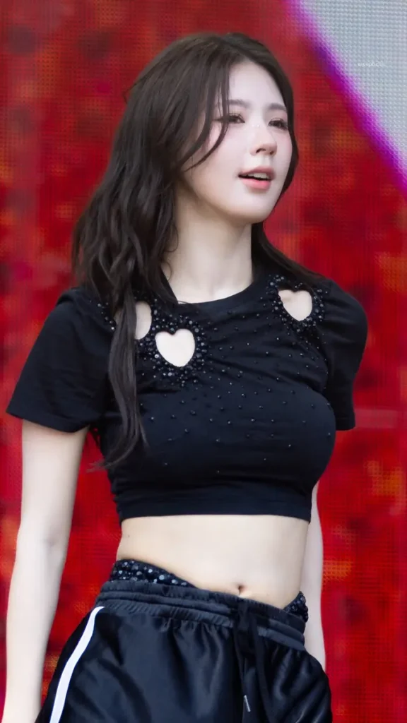 Cho Mi-yeon's photo 7