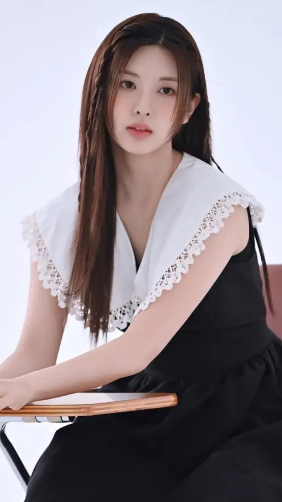 bae nmixx bae jin sol 1