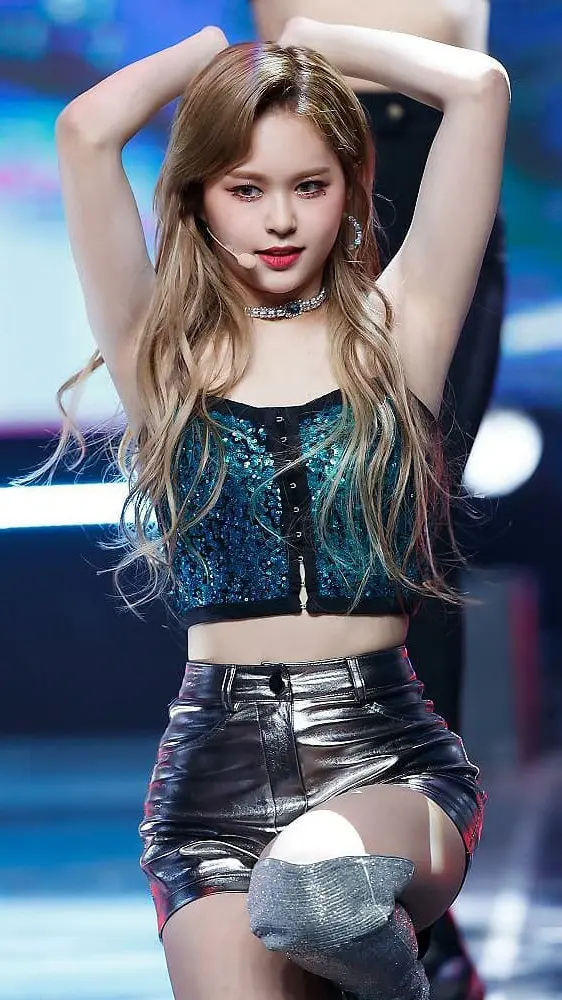 eu everglow park jiwon 002