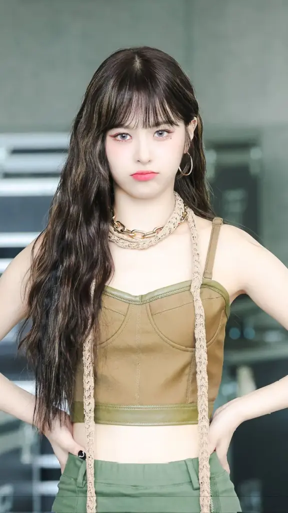 eu everglow park jiwon 010