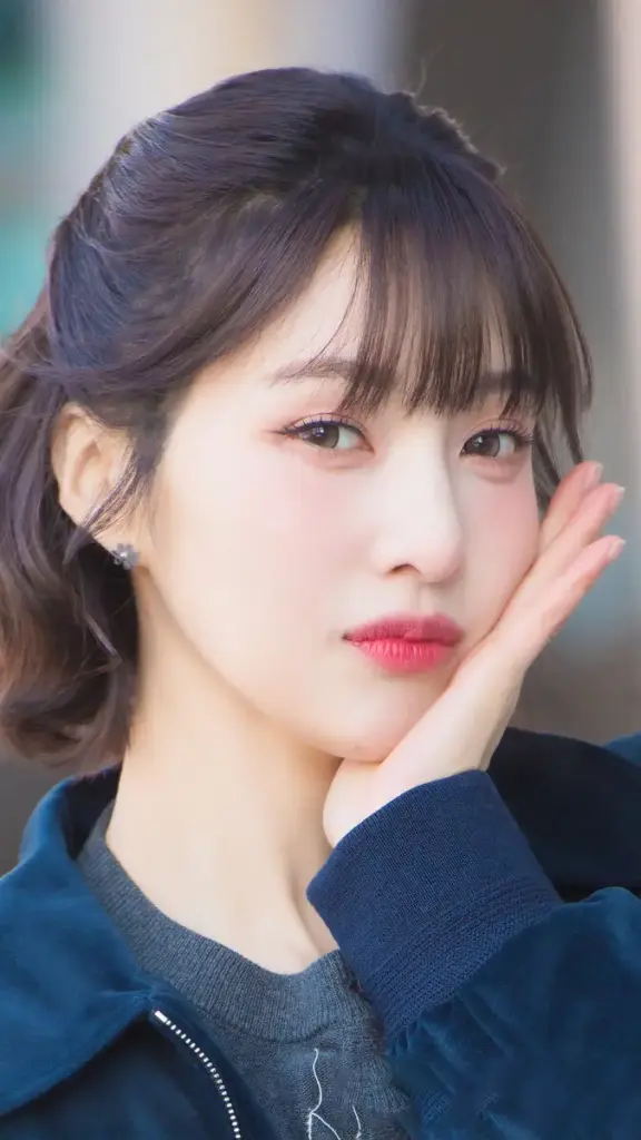 joy park soo young 9