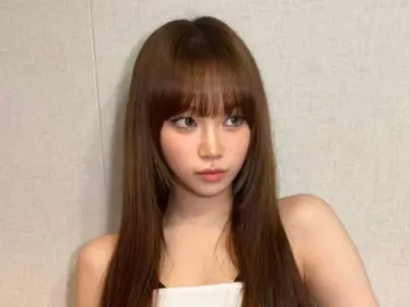 Kim Chaewon (LE SSERAFIM)