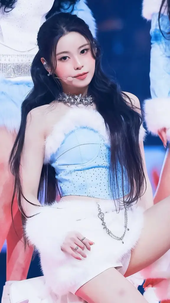 kyujin nmixx jang kyu jin 002