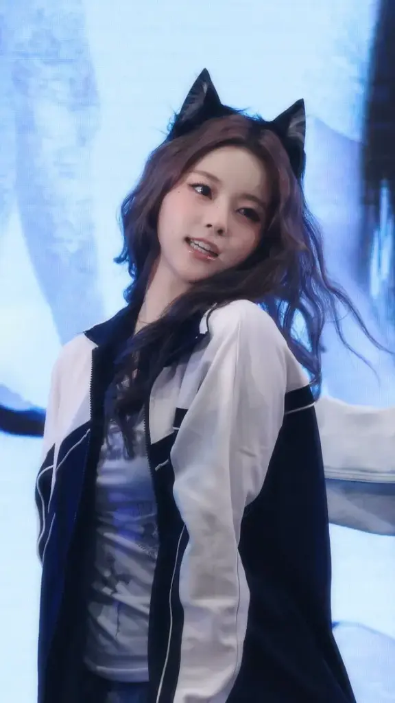 kyujin nmixx jang kyu jin 008