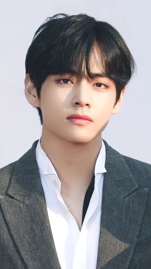 V (BTS)